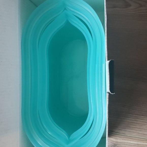 ZipTop Reusable Silicone Containers - 3 Dish Set - Picture 5 of 5